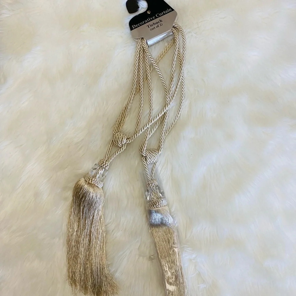 Kentex Homes decorative curtain tie backs in champagne color (one pair)